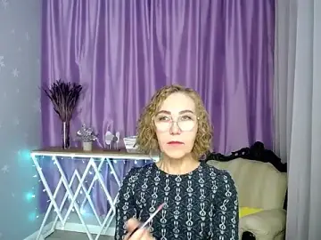 Stripchat Sex Chat of queen_a_n_i