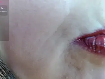 Stripchat Best live sex cam show of Kerly_Doll