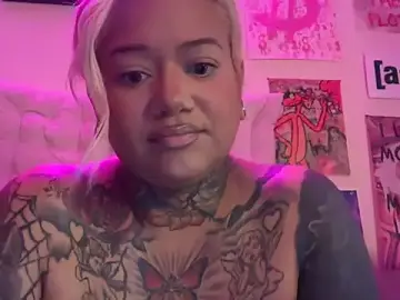Stripchat Best Webcam of AveryLeeLane