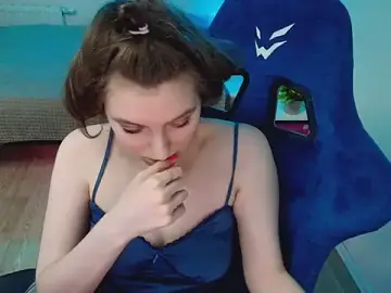 Stripchat Live Sex Cam of CranberryHot