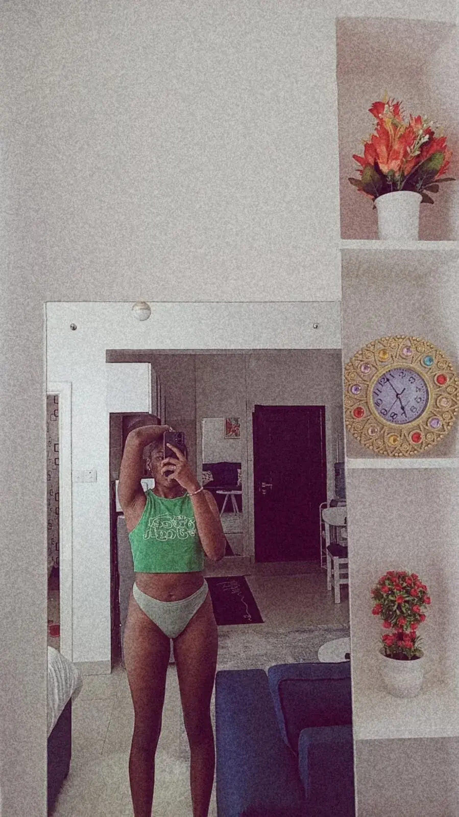 MiaBloom21