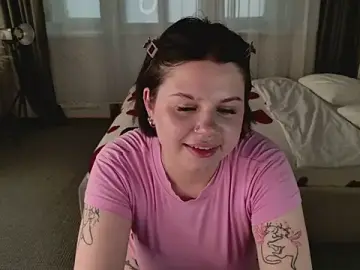Stripchat Watch Live Sex Cams of Honeyed_Words