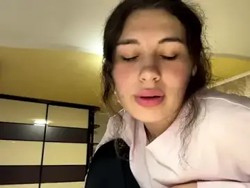 Stripchat Free Porn Cam of runawyin