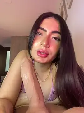 Stripchat Sex Cam of Mia_222