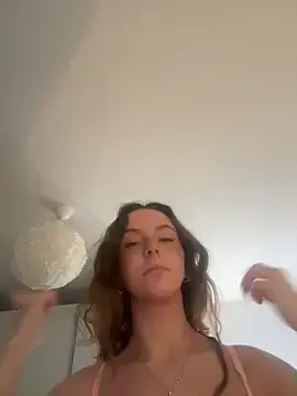 Stripchat Adult Webcam of Cherry-Bean