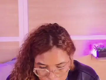 Stripchat Watch Live Sex Cams of Your_big_ebony_goddness