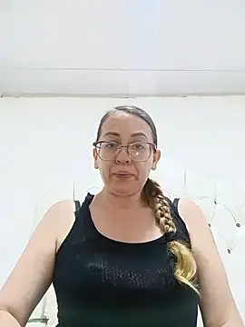 Stripchat Sex Cam of miss_hanna07