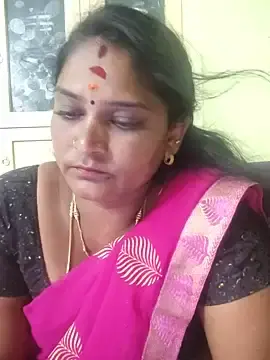 Stripchat Sex Chat of mynatamil143