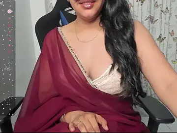 Stripchat Best Webcam of Smiley_Riya