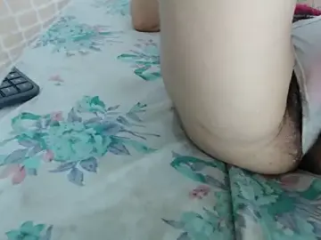 Stripchat Live Sex Cam of SalomeOrtiz1