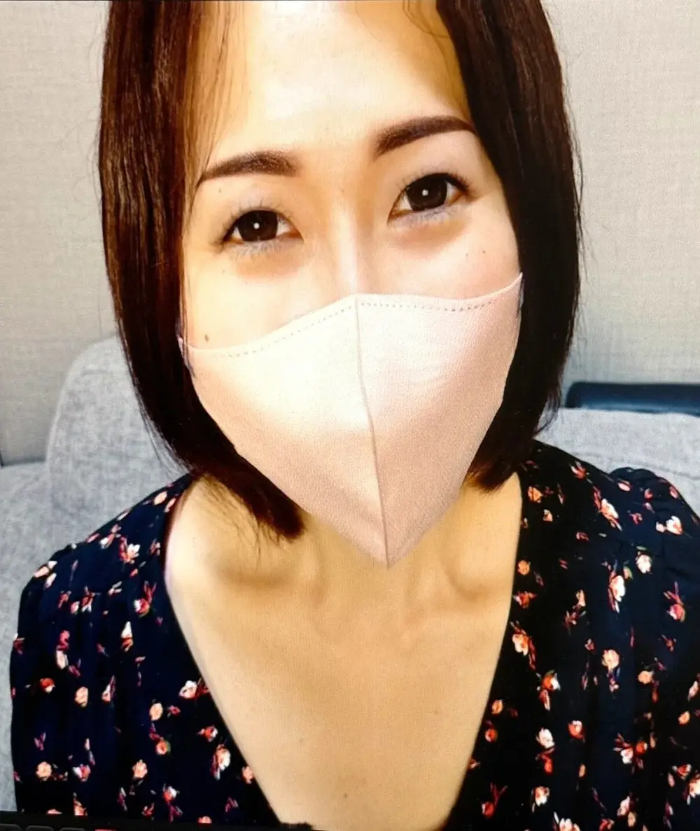 Momo_hip