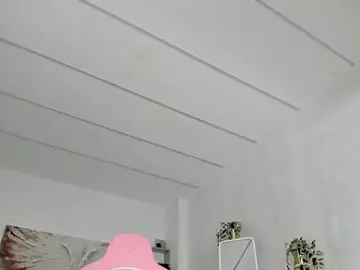 Stripchat Adult Webcam of TiffanyHouston_