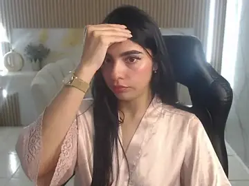 Stripchat Best live sex cam show of Emilly_s