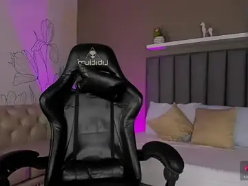 Stripchat Live Sex of atenea_jones