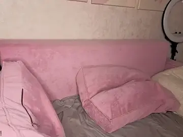 Stripchat Sex Cam of Sew_Sunny
