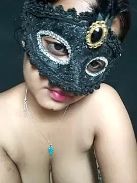 Stripchat Sex Cam of Mampy_kolkata