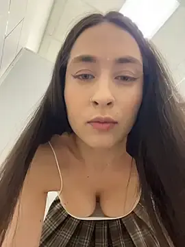 Stripchat Nude Webcam of Holly_Play