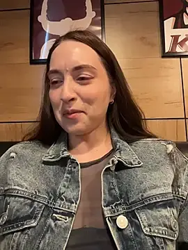 Stripchat Free Live Porn of Holly_Play