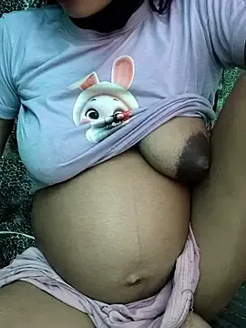 Stripchat Watch Live Sex Cams of Your_Sweety43