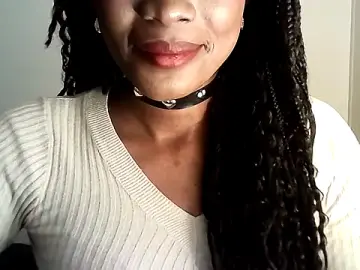 Stripchat Live Sex of Chatdoll2