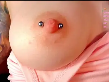 Stripchat Live Porn of GoodWitch_