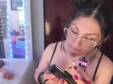 Stripchat Live Sex of Rapunzeell_