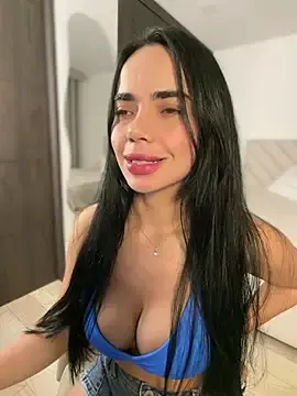 Stripchat Watch Live Sex Cams of GeorginaJones