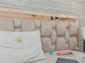 Stripchat Free Live Porn of ikia_lopez_