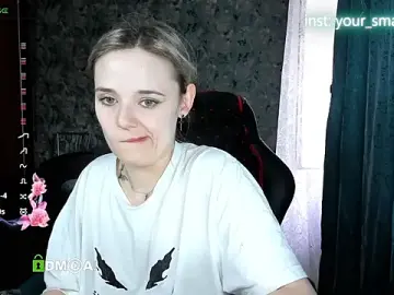 Stripchat Adult Webcams of Your_small_bunny