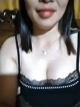 Stripchat Adult Webcam of Lya_hott