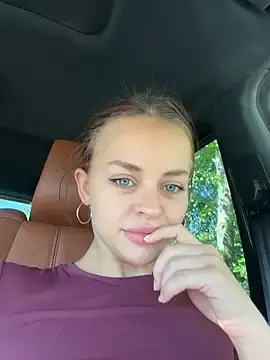 Stripchat Live Sex of AngelinaTeller