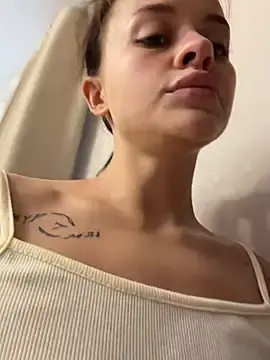 Stripchat Sex Cam of AngelinaTeller