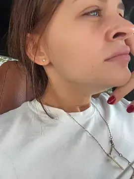 Stripchat Nude Webcam of AngelinaTeller