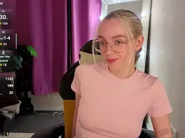 Stripchat Free Live Porn of R0cket_bunny