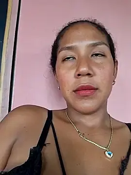 Stripchat Free Porn Cam of emily_fox01