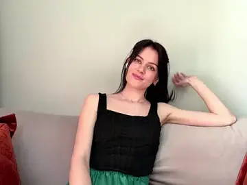 Stripchat Nude Webcam of YourChristine