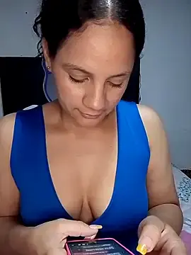 Stripchat Watch Live Sex Cams of cieloo_777