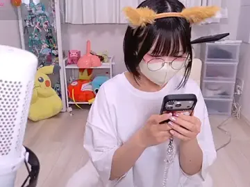 Stripchat Sex Cam of chii_chan_o0