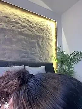 Stripchat Free Live Porn of Isa__Blanc
