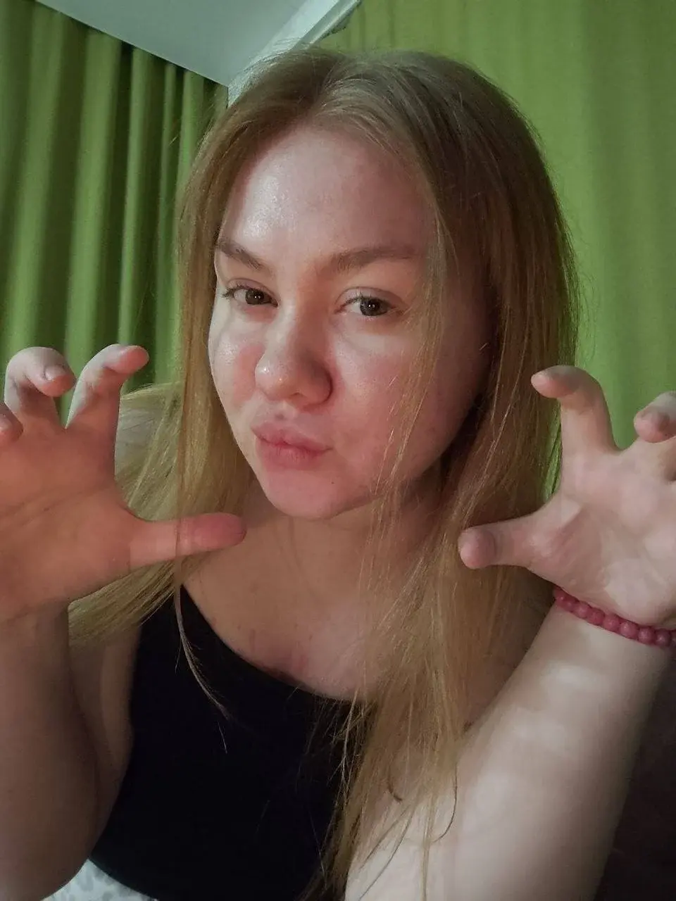 AlexaaBee