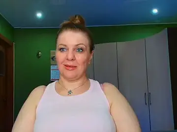 Stripchat Free Live Porn of VeronikawGold