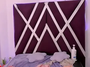 Stripchat Free Porn Cam of skysaenz