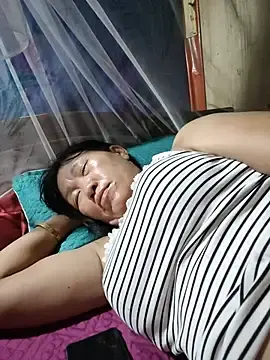 Stripchat Adult Webcam of Orio_sexyy