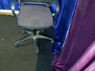 Stripchat Live Porn of QUEEN_SAKHI1