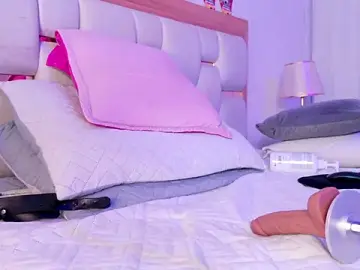 Stripchat Best live sex cam show of mia_hank