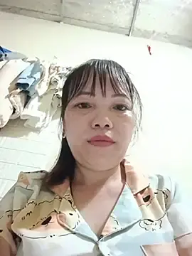 Stripchat Sex Cam of Sana-vn