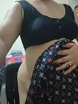 Stripchat Best live sex cam show of HeartlessGirl