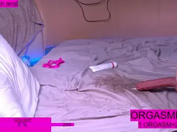 Stripchat Live Sex Cam of wwhitewwwidoww