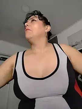 Stripchat Free Porn Cam of Natasha_miilf