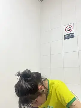 Stripchat Best live sex cam show of Evelin_Hellsing